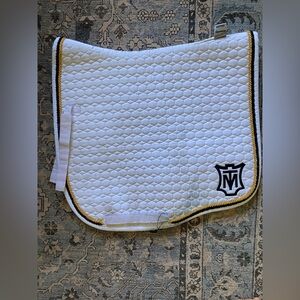 White and Gold Quilted Saddle Pad